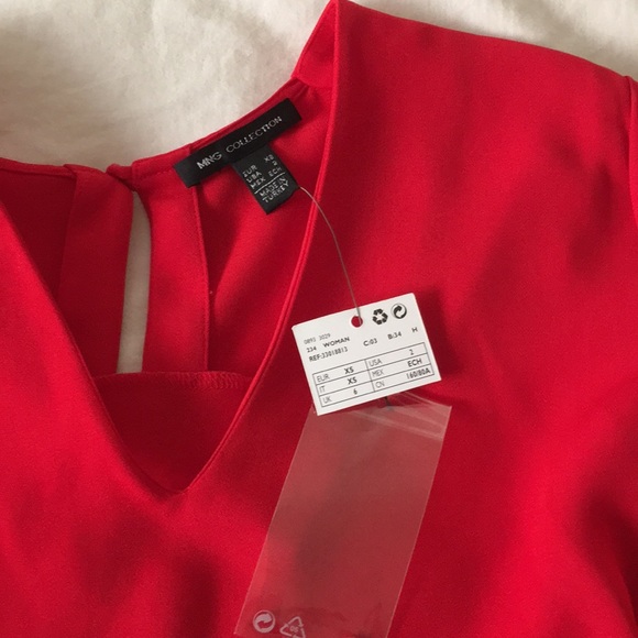 MING Collection Red Top with Waist Ruffle - Picture 2 of 4